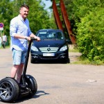 Mit Elektrorollern, Pedelecs oder Elektro Scootern schonen Sie die Umwelt, ohne sich dabei in Ihrer Mobilität einschränken zu müssen